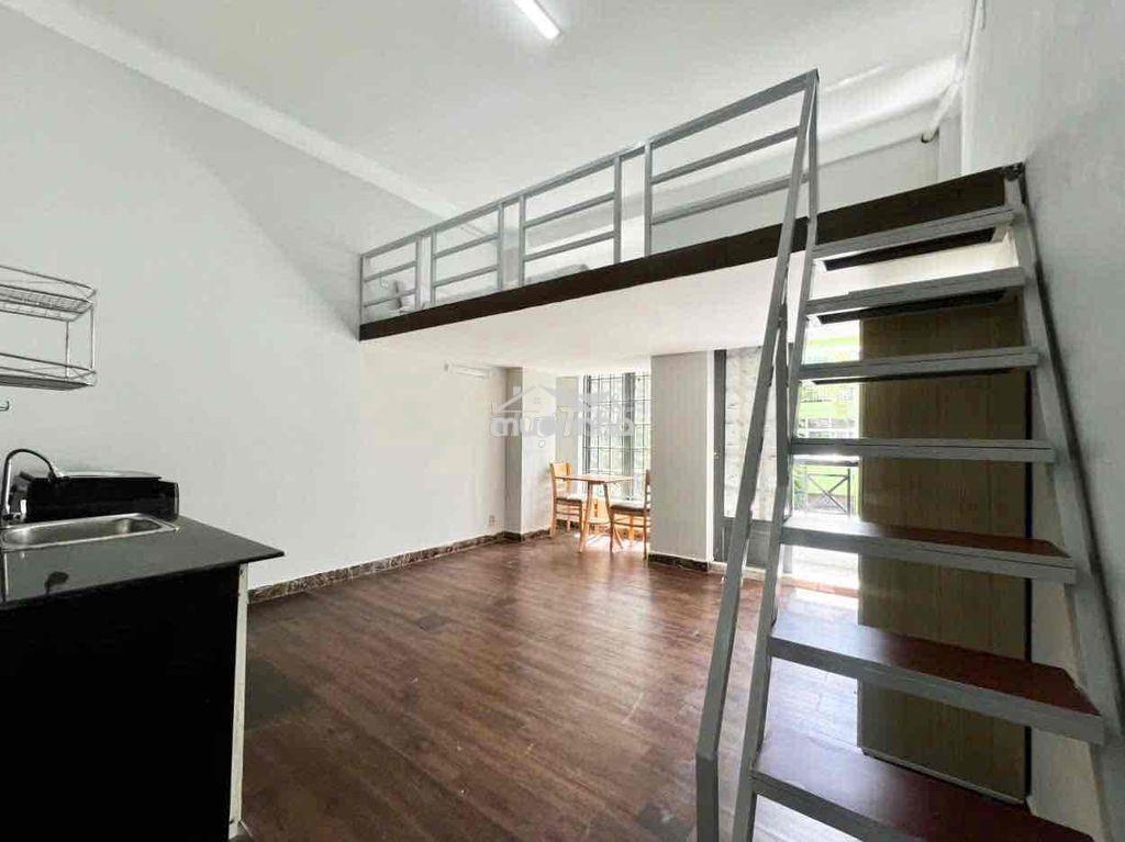 Duplex ban công ngay bàn cờ - Ảnh 3