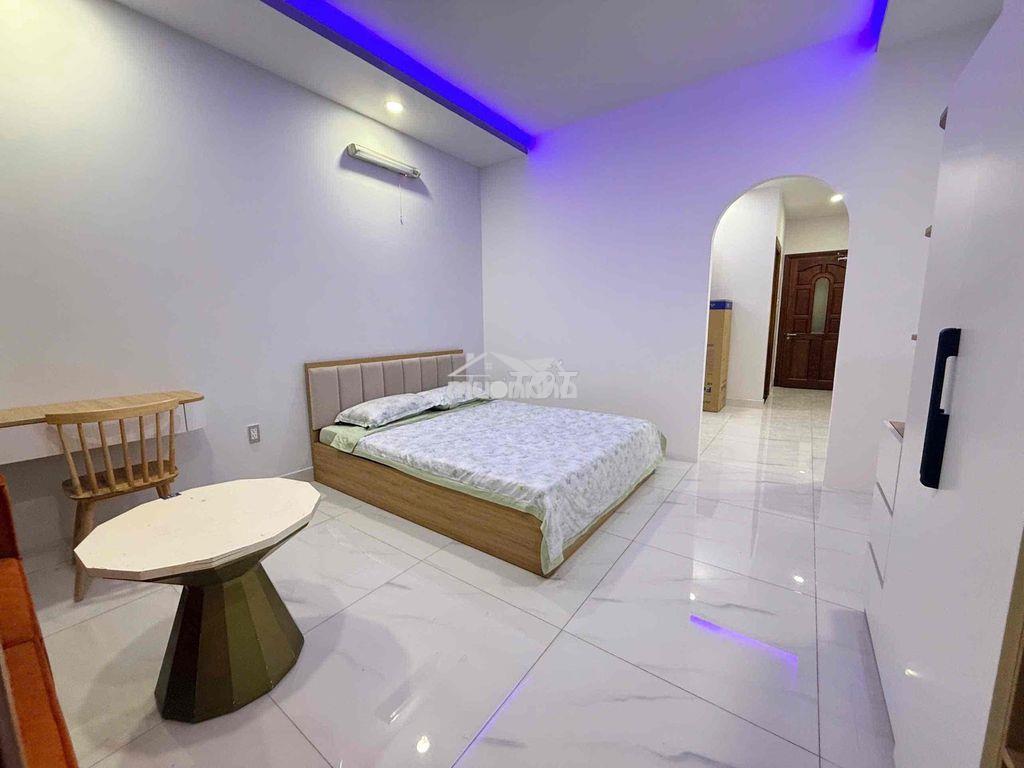 Cho thuê căn một phòng ngủ tách bếp ban công mới 100% gần topaz quận 8 - 2