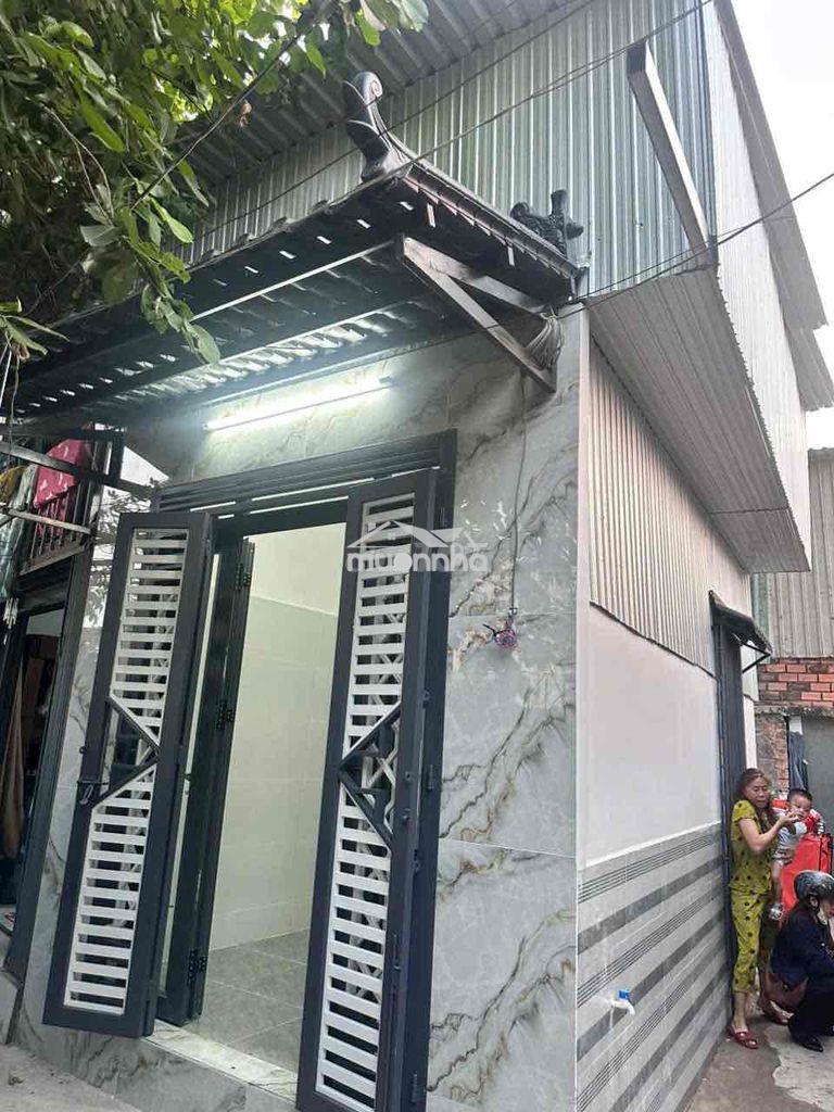 Vị trí: 146 an dương vương - nhà góc  ngay sát ngã tư võ văn kiệt và a