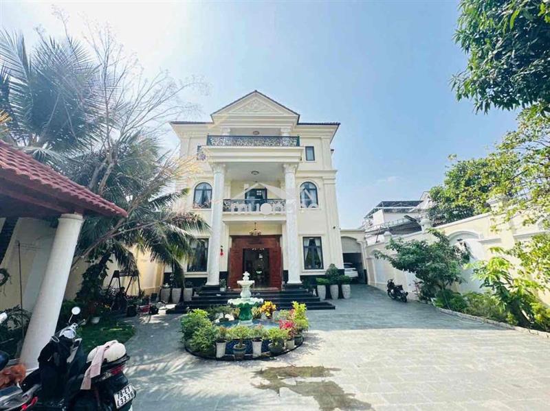 Biệt phủ khu nhà giàu ngay gigamall-17x30- full thổ cư