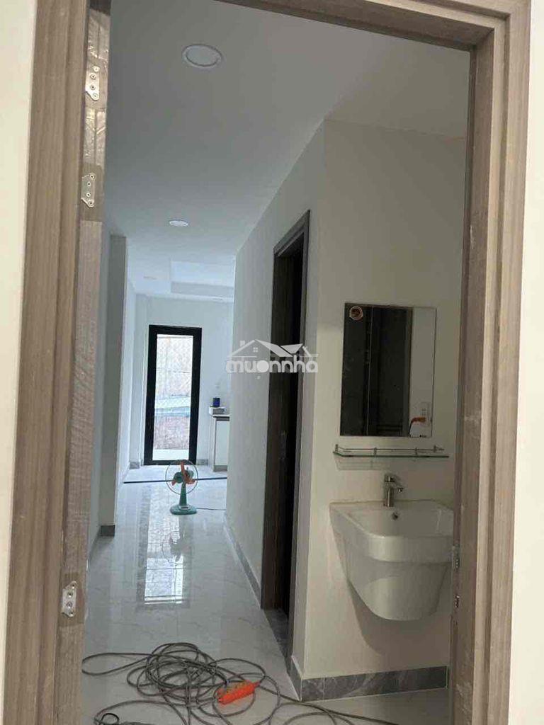Cho thuê căn hộ studio full nội thất 45m2 - giá 7 triệu / tháng - 3