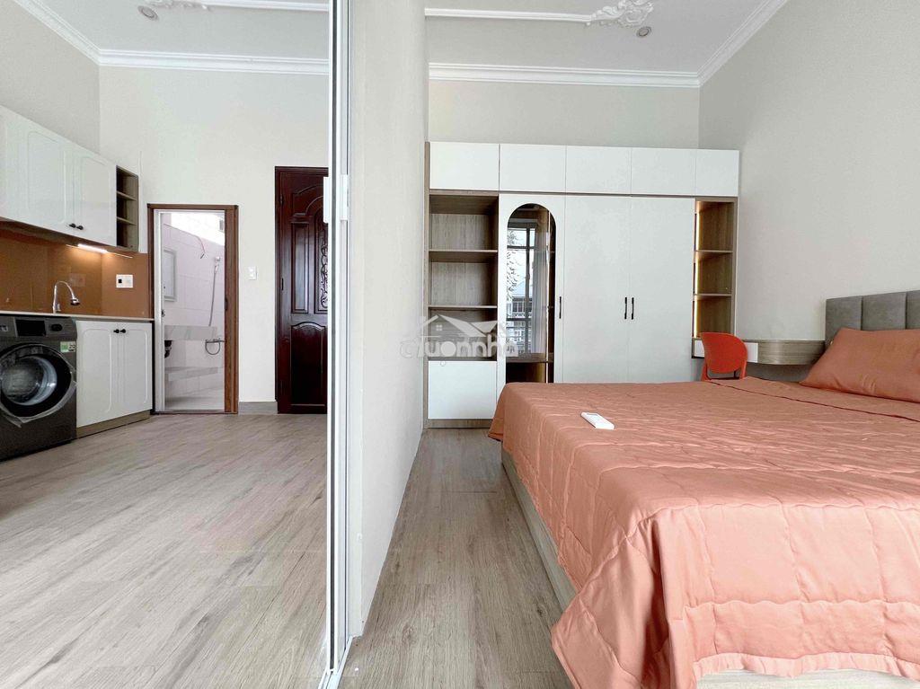 Căn hộ mới cao cấp - 1pn 50m2 - ban công lớn | vườn chuối q3 - 4