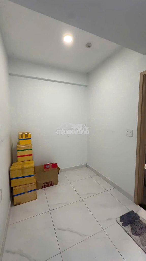 Bán căn 1pn tầng sân vườn - giá 2tỷ6 *** khu vực - 3