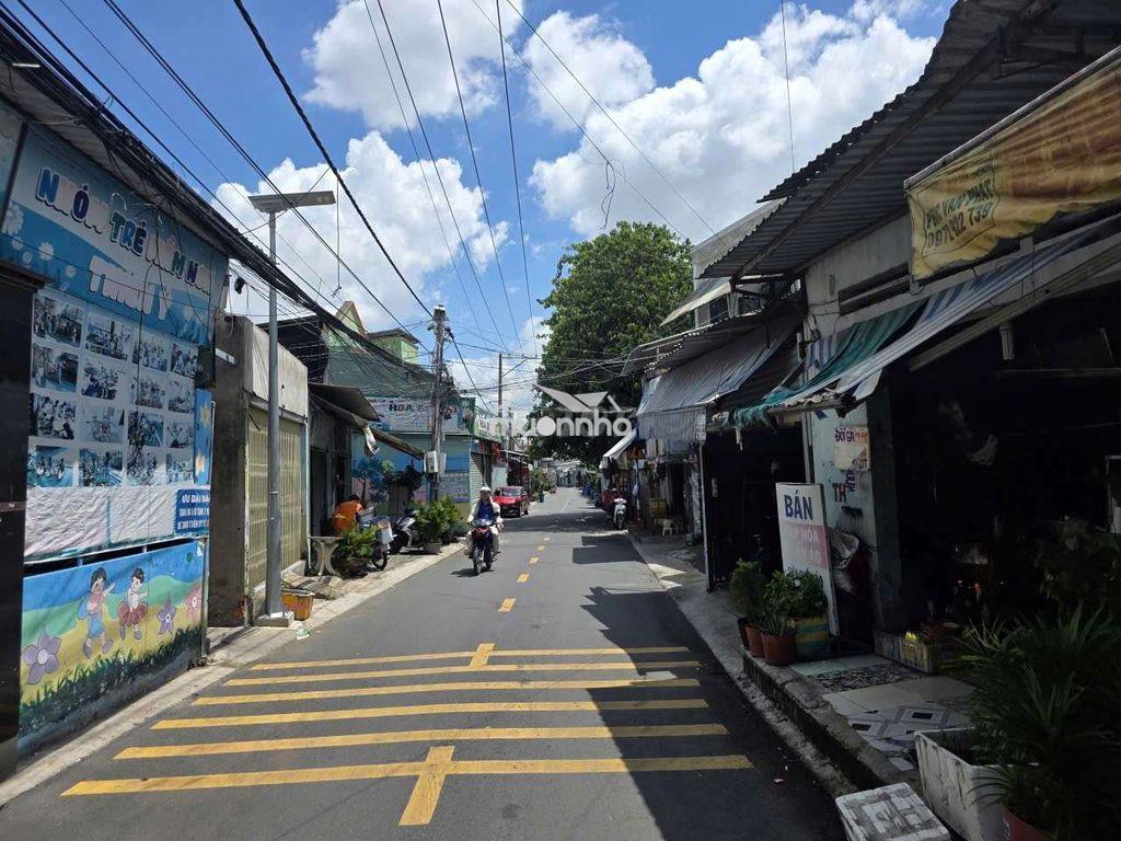 Nhà gần cầu vượt sóng thần phường an bình tp dĩ an  - 4