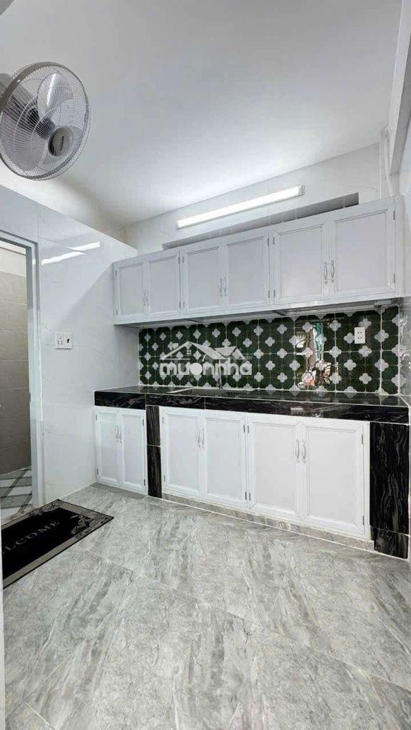 Cho thuê nhà mặt tiền cc cây mai -  tân thành - q11 - 15trieu - 2pn - Ảnh 4