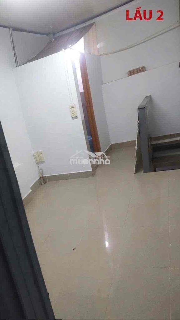 Nhà bán 2 lầu đường nguyễn văn luông quận 6 - 2