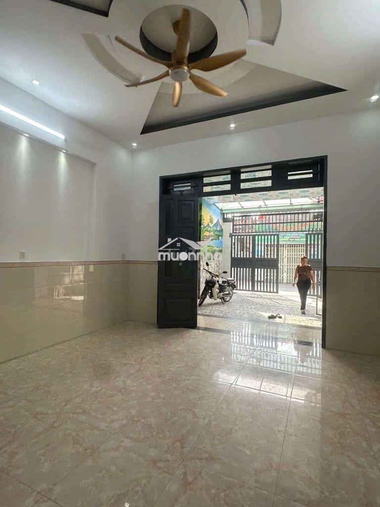 Nhà mặt tiền gần ngã ba ông xã  - 3