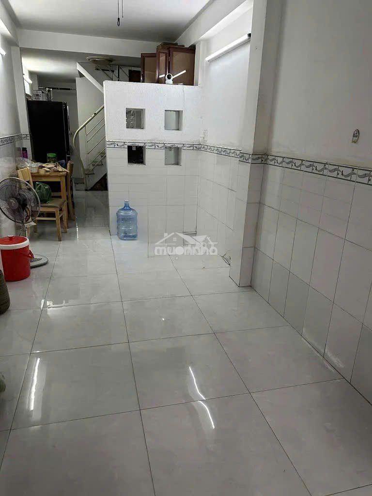 Cho thuê nhà 3pn hẻm xe hơi tại cách mạng tháng 8, phường 13, quận 10 - 2