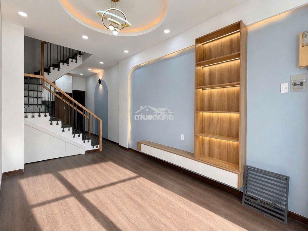 🏡Nhà ðẹp hi.ế.m - hẻm xe hơi – bàn cờ - quận 3.
🌱chỉ 8,1 tỷ.💎 - 2