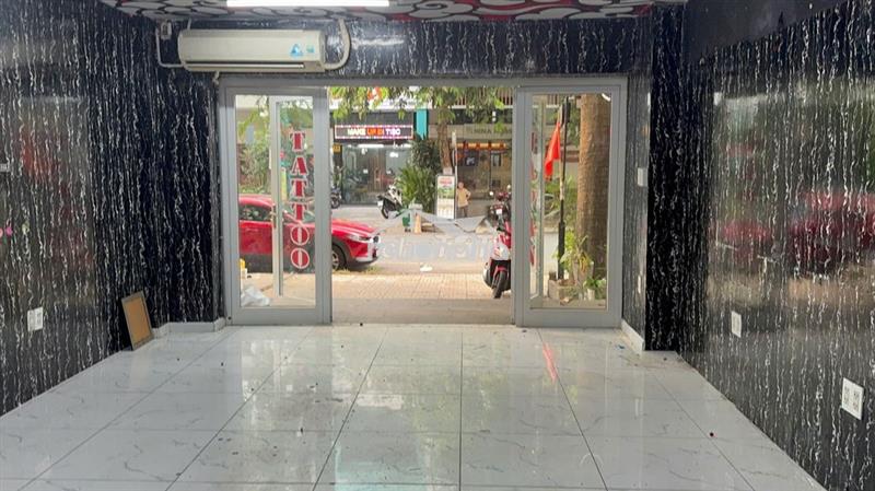 Cho thuê mặt bằng- shophouse hưng vượng 2, dt:130m2, trệt lầu giá tốt