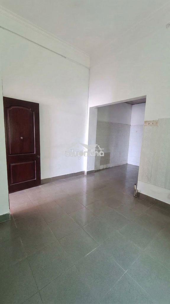 Chỉ năm triệu một mặt tiền rộng - Ảnh 4