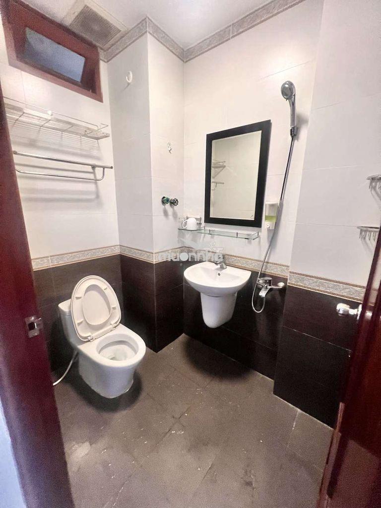 Nhà riêng còn trống 1 phòng, sạch sẽ, full nt ngay khu trung tâm - 4
