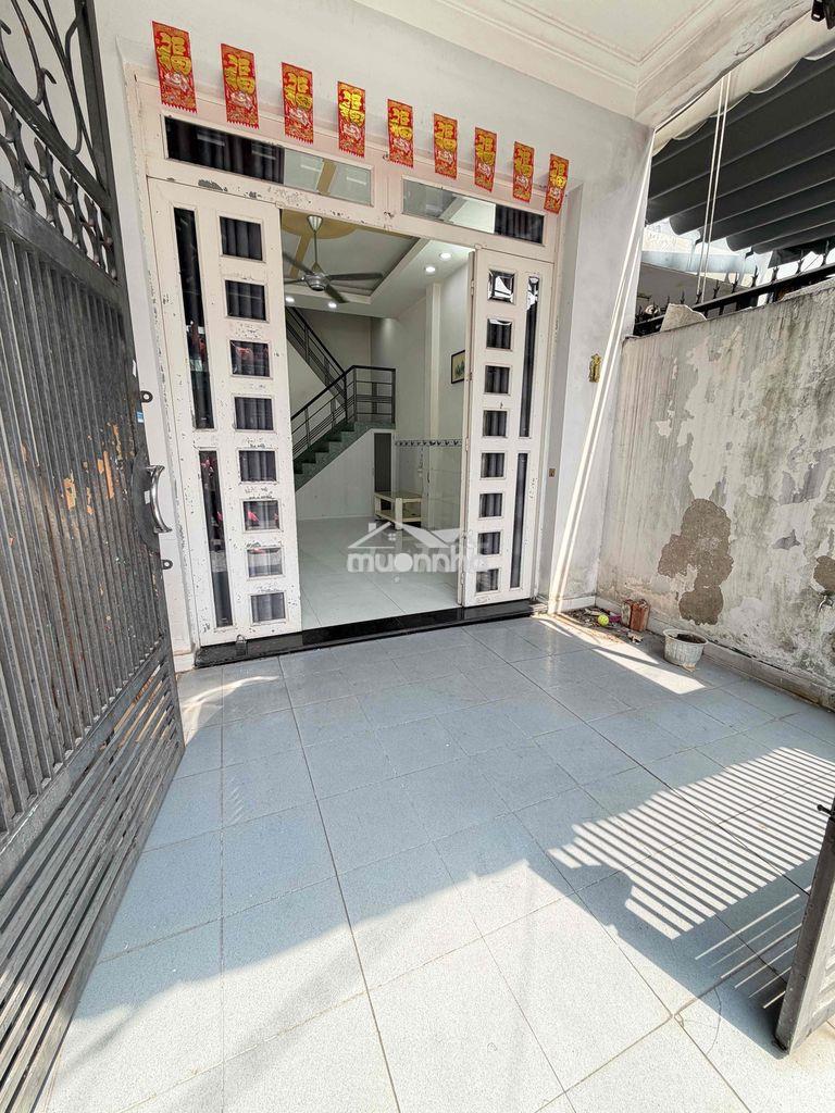 Nhà có máy lạnh 4x12m 1lầu (2pn 2wc) hẻm 5m. nguyễn sơn. tân phú - 2