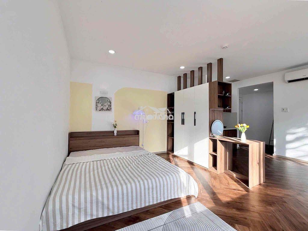 Căn hộ tách bếp cửa sổ đường lý chính thắng quận 3 gần chợ tân định - Ảnh 2