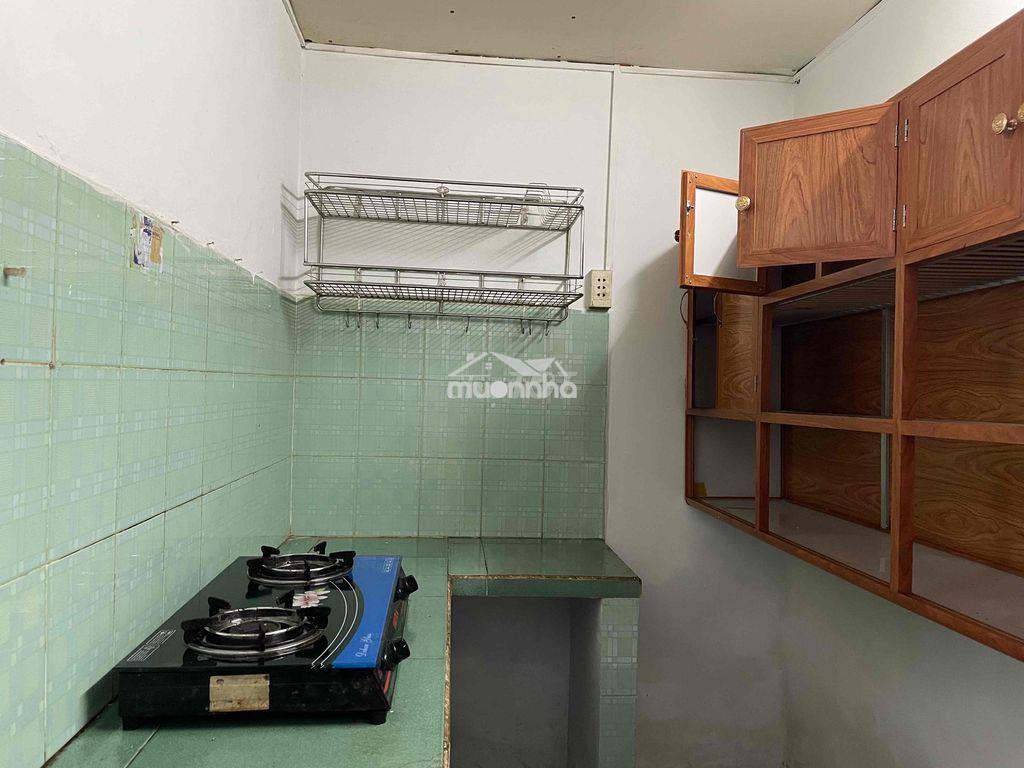 Cho thuê nhà cấp 4 gần hồ bơi , trường võ trường toản khu dân cư - 2