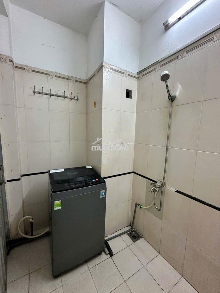 Cho thuê 2 phòng ngủ, 3-4 người ở, sát công viên gần đh iuh và vlu - 3