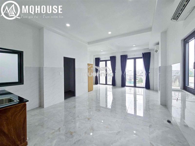 Độc nhất căn studio bancon full nt ngay trung tâm q7 gần rmit, tdtu
