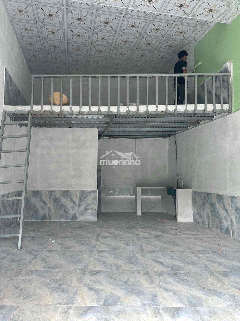 Cho thuê nhà ở hoặc làm kho 4x8m có gác đúc giả. - Ảnh 3
