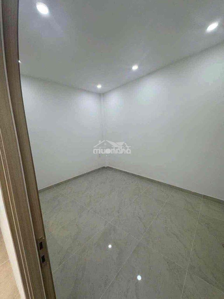 Cho thuê nguyên căn nơ trang long - Ảnh 4