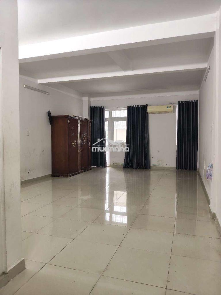 Nhà unitown 4 pn có máy lạnh