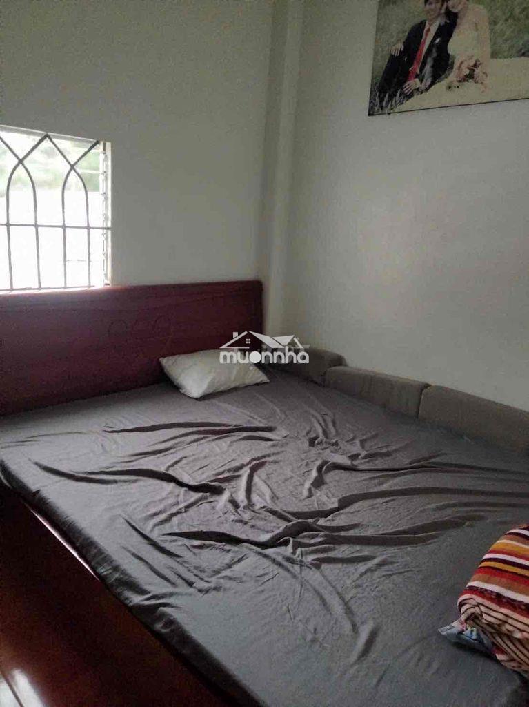 Cho thuê nhà 1 lầu 1 trệt 60m2, 2pn, 2wc đông hoà. 5tr - 3