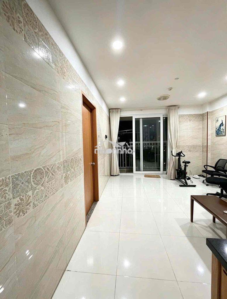 Cho thuê căn 3pn siêu rẻ tại quận 8, khu chung cư có ban công, thoáng