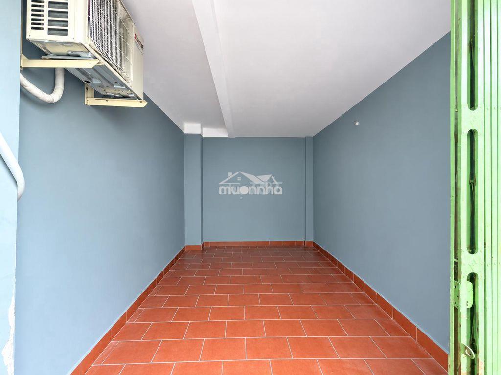 Dòng tiền 40 tr/tháng, 133m2, 2 tầng btct ko qh ngay ngã tư hàng xanh - 3