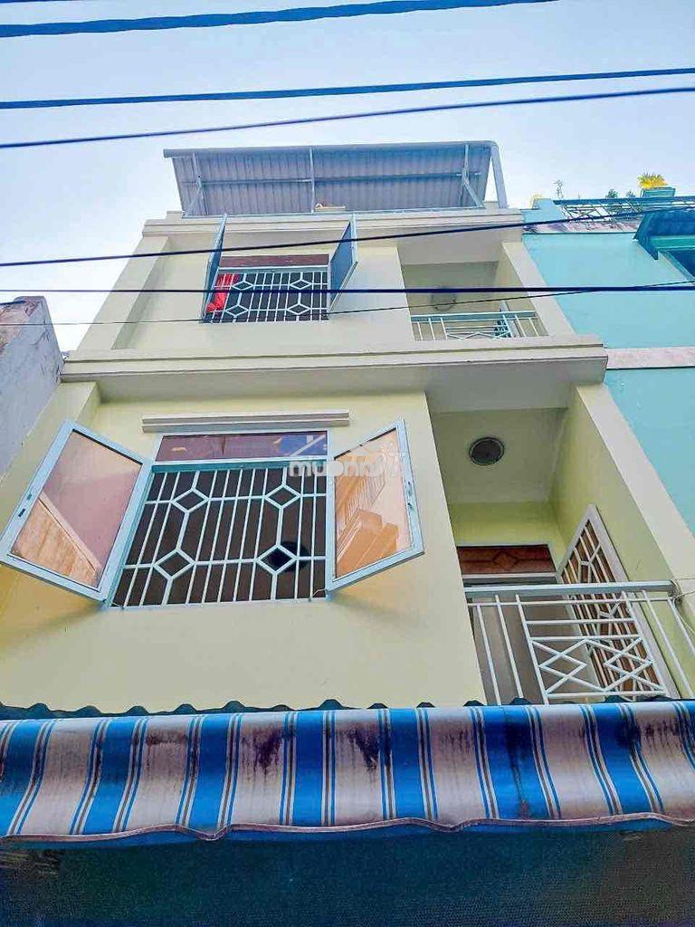 Cho thuê nhà nguyên căn đường nguyễn tất thành quận 4