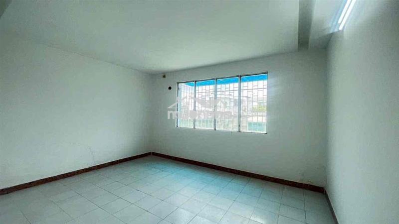 Bán căn hộ phan xich long lầu thấp 63m 1pn 1wc 3ty2