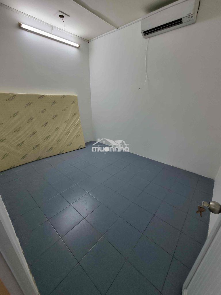 Cho thuê căn hộ 3pn - 2wc - mặt tiền nhật tảo - q10 -có sân vườn riêng - Ảnh 3