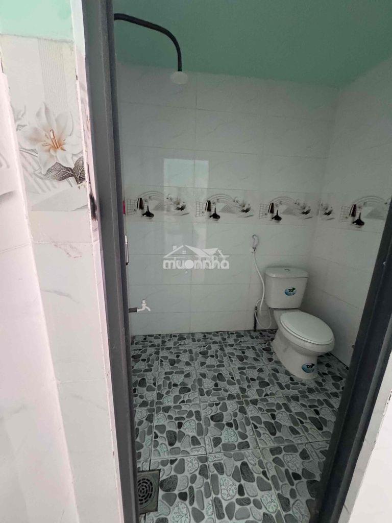 Phòng trọ mới xây - 4