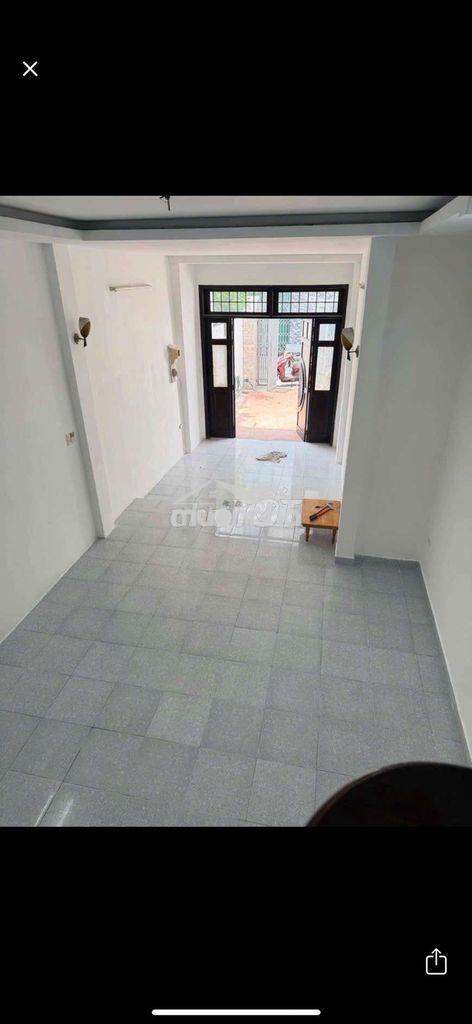 Cần cho thuê nhà pđht song hành .dt 4x20 1 trệt 1lầu 3pn 3ws giá9triệu - 3