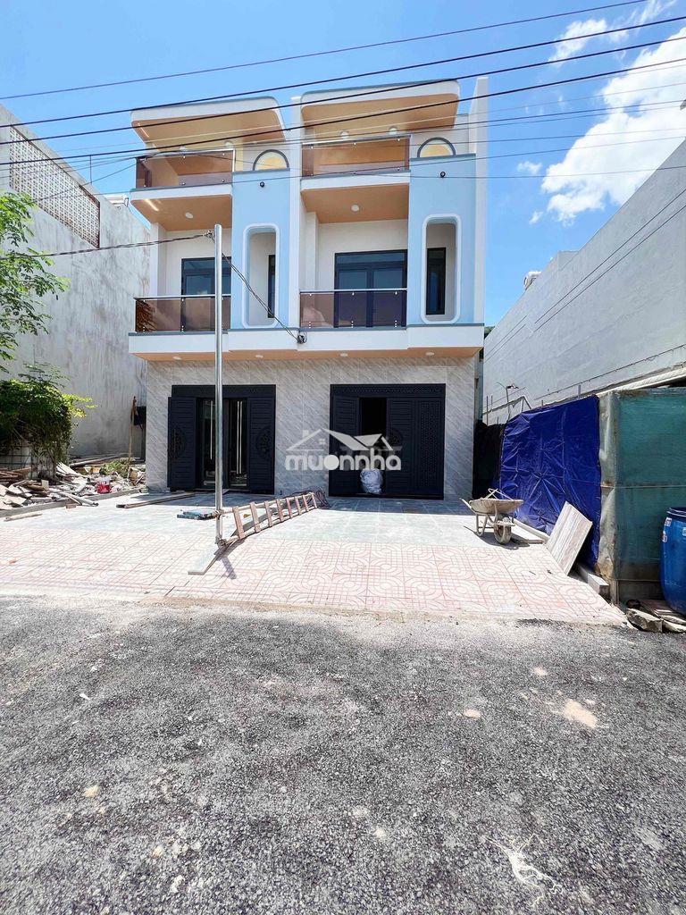 Bán nhà 1lầu 1trệt sổ riêng hoàn công phường bửu hoà