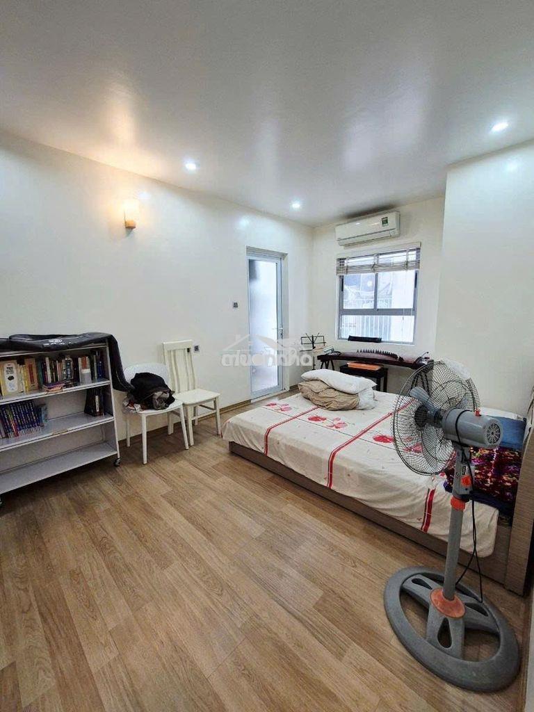 Chính chủ bán căn hộ dt 80m2 với 2pn + 2vs chung cư 70 nguyễn đức cảnh - Ảnh 4