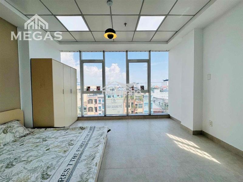 Trống sẵn 2 phòng studio view kính siêu đẹp ngay kinh dương vương q6
