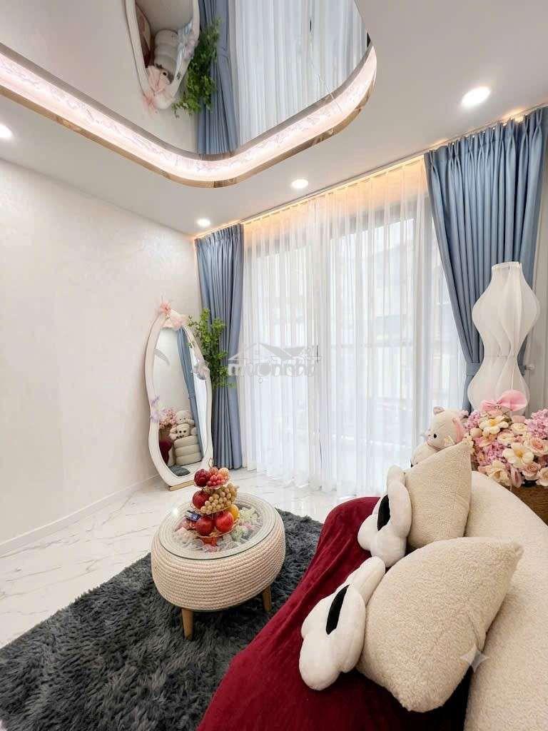  Hẽm xe hơ, sát mặt tiền đườngi cách mạng tháng tám, phường hòa hưng, - 2