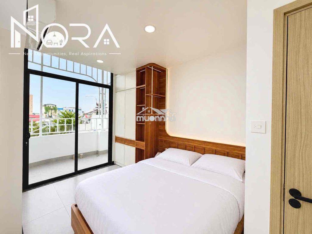 Chính chủ cho thuê căn hộ penthouse 2 phòng ngủ 100m2 etown sân bay - Ảnh 3