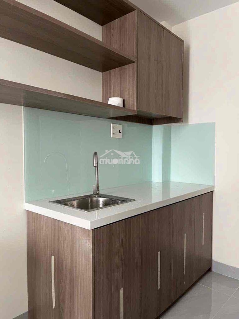 Nhà ngay ngã tư hàng xanh mới xây full nội thất - 4
