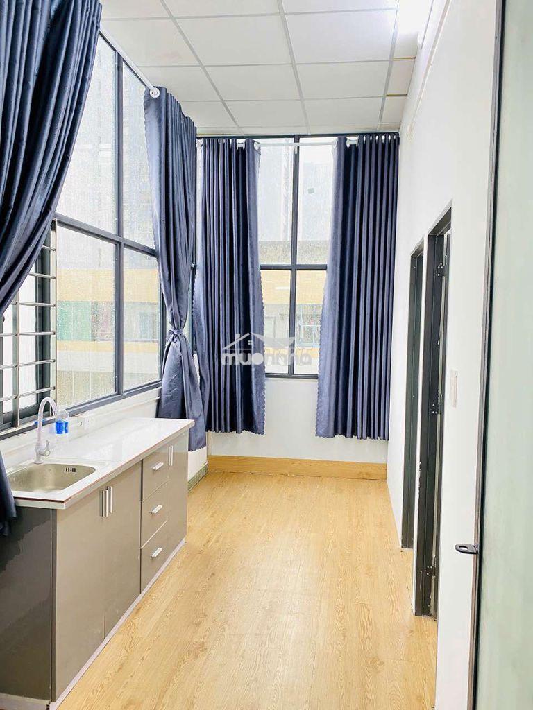 Căn hộ 2 phòng ngủ ở trung tâm quận tân bình