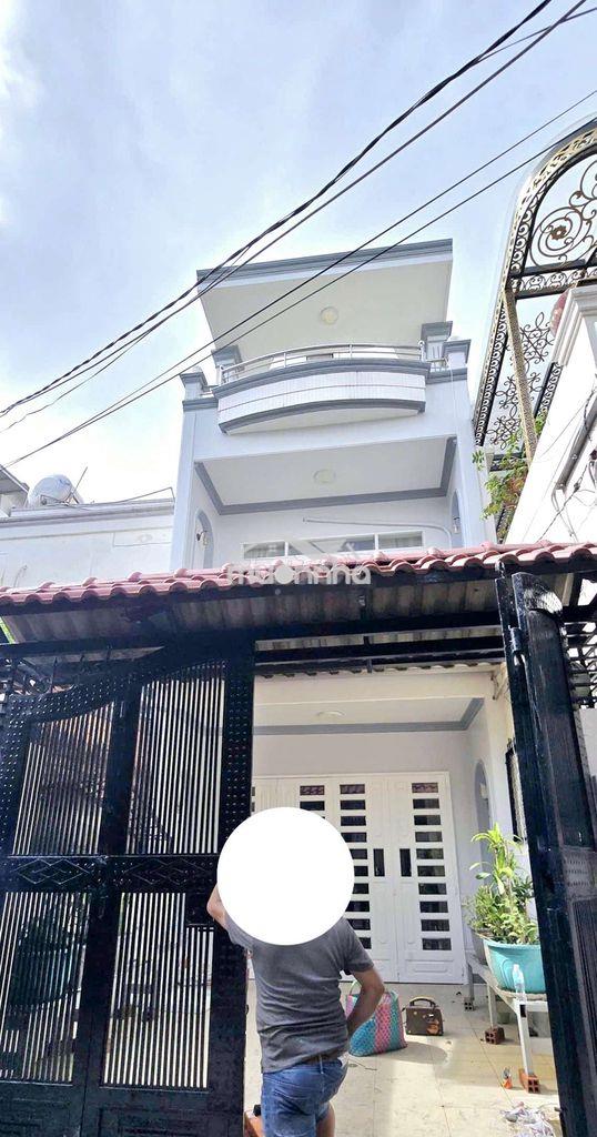 Cho thuê nhà 3 tầng 3pn 3wc,hẻm 60 lâm văn bền