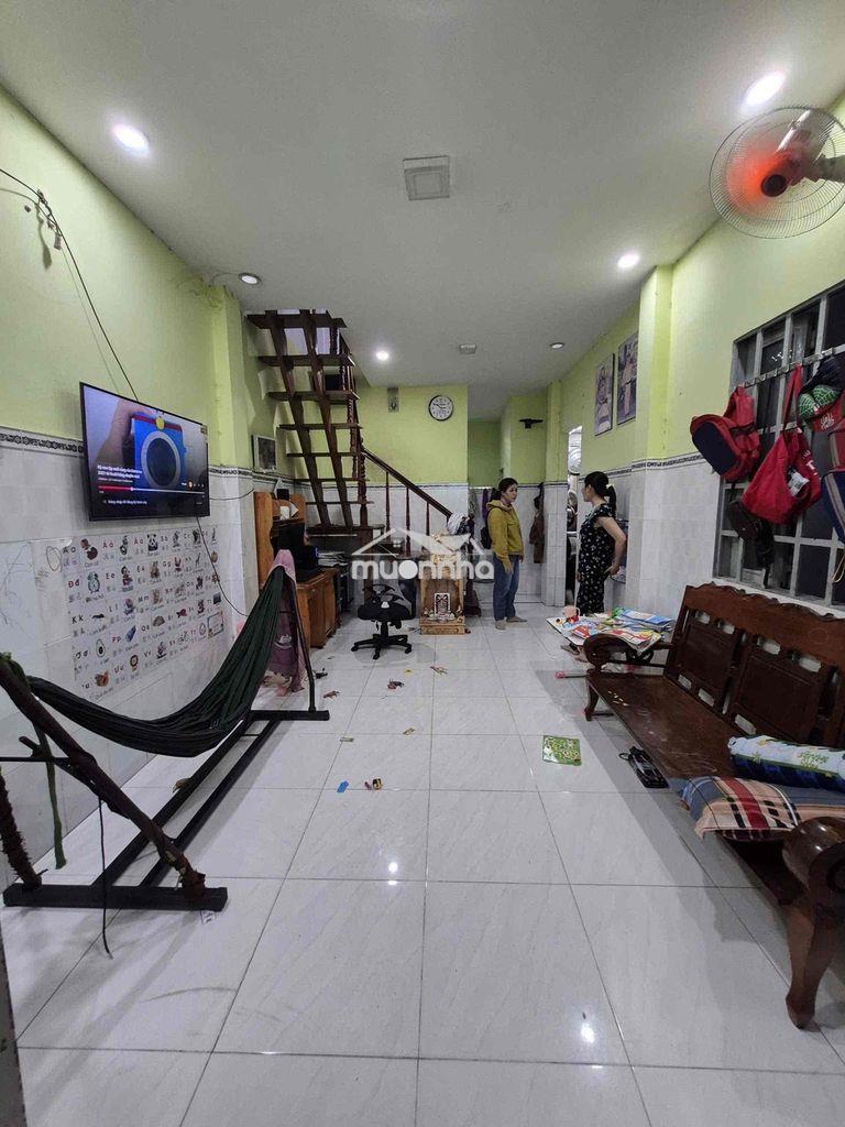 Nhà cấp 4 shr gác suốt - 2