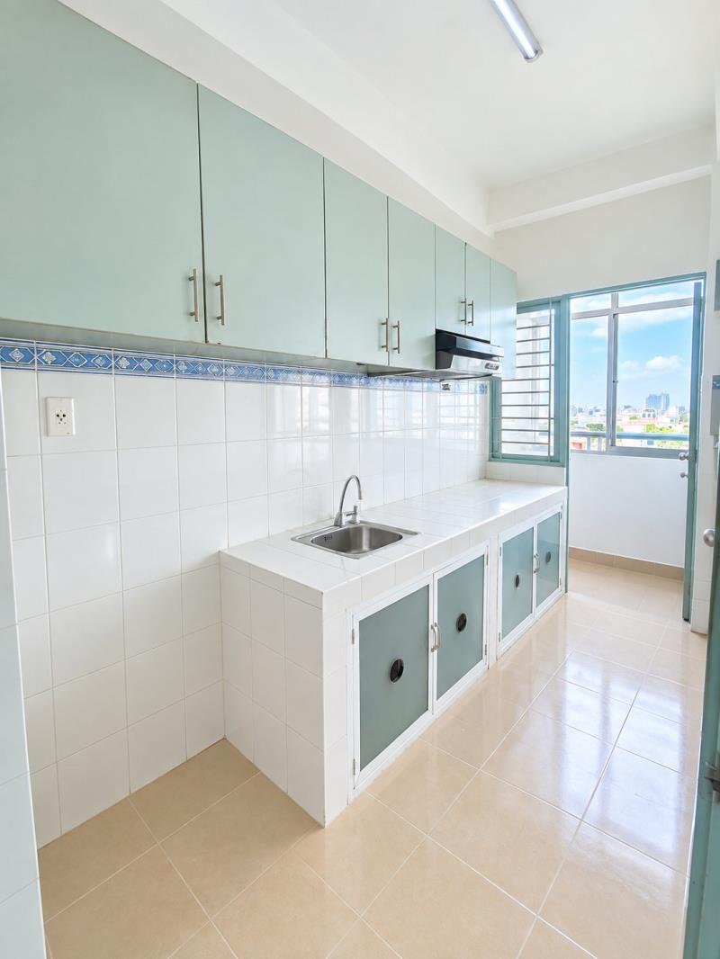 Bán gấp căn hộ cao cấp phú thọ - nguyễn thị nhỏ, quận 11, dt: 66m² (2pn - 2wc), nhà đẹp, ở ngay - Ảnh 3