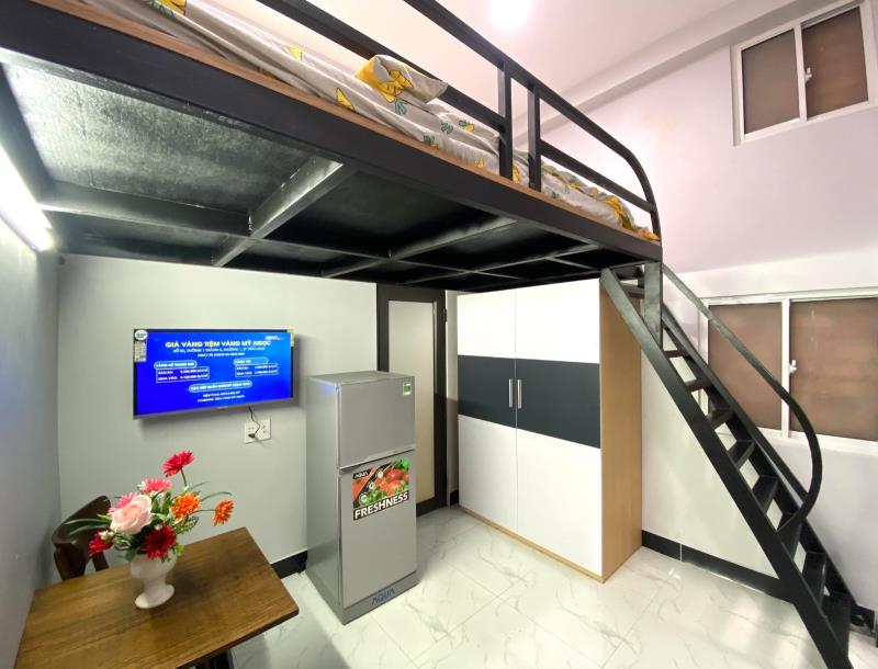 Duplex cửa sổ trời full nội thất tại phan xích long gần co.opmart rạch miễu 