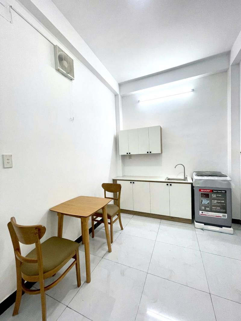 Cho thuê căn hộ 1 phòng ngủ tách bếp tại đường 3 tháng 2 - Ảnh 3
