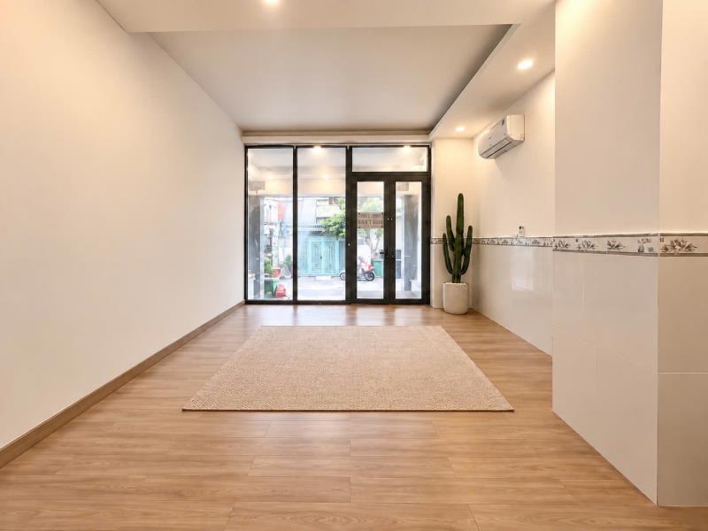 Cho thuê mbkd trệt-có thể thuê để ở được - Ảnh 3