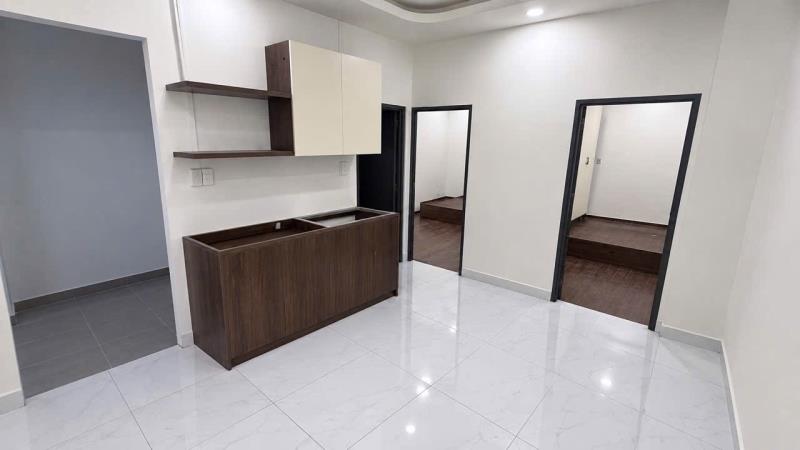  Căn hộ 2 phòng ngủ tọa lạc tại đường hồ văn huê, phú nhuận – vị trí thuận tiện, dễ dàng di chuyển đến quận 1, tân bình và sân bay tân sơn nhất. - Ảnh 3