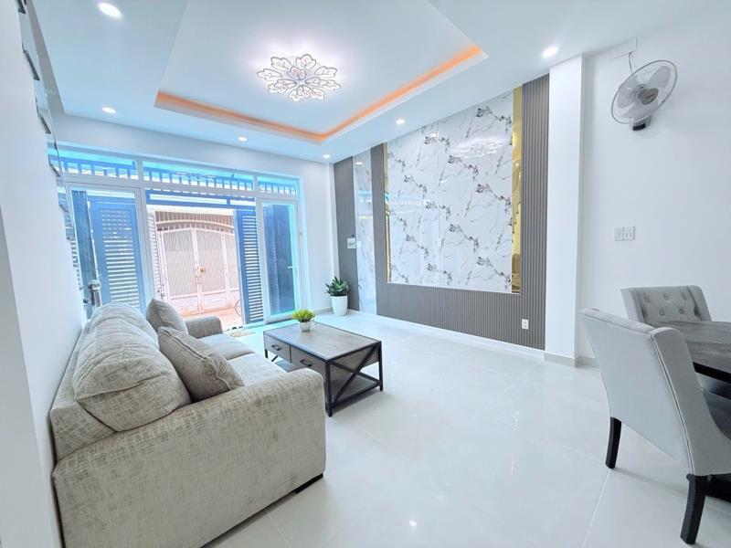 Hẻm 4m trường chinh gần go trường chinh, 45m2, ngang 5m, 3 tầng, chỉ 4.65 tỷ tl