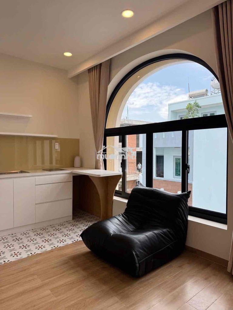 Khai trương studio cửa sổ to - Ảnh 4