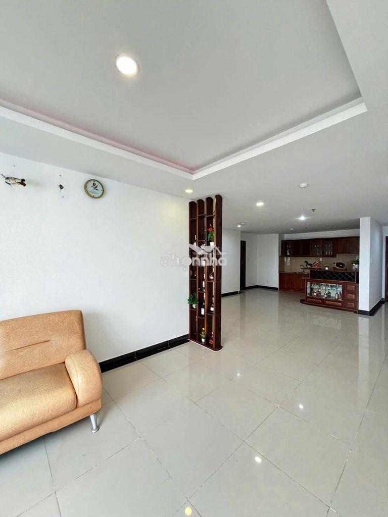 Cần cho thuê căn hộ giai việt-150m2 3pn ntcb.giá: 16 triệu - Ảnh 2