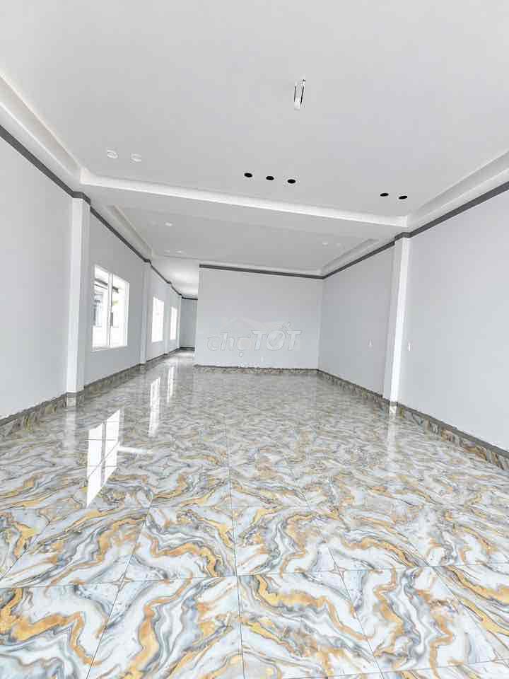 Cho thuê nhà mới xây 100% dt 6x26m cấp 4 (2pn 1wc) sân rộng ôtô - Ảnh 2
